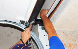 Contractor repair Garage Door Springs. Garage door seal, garage door installation.